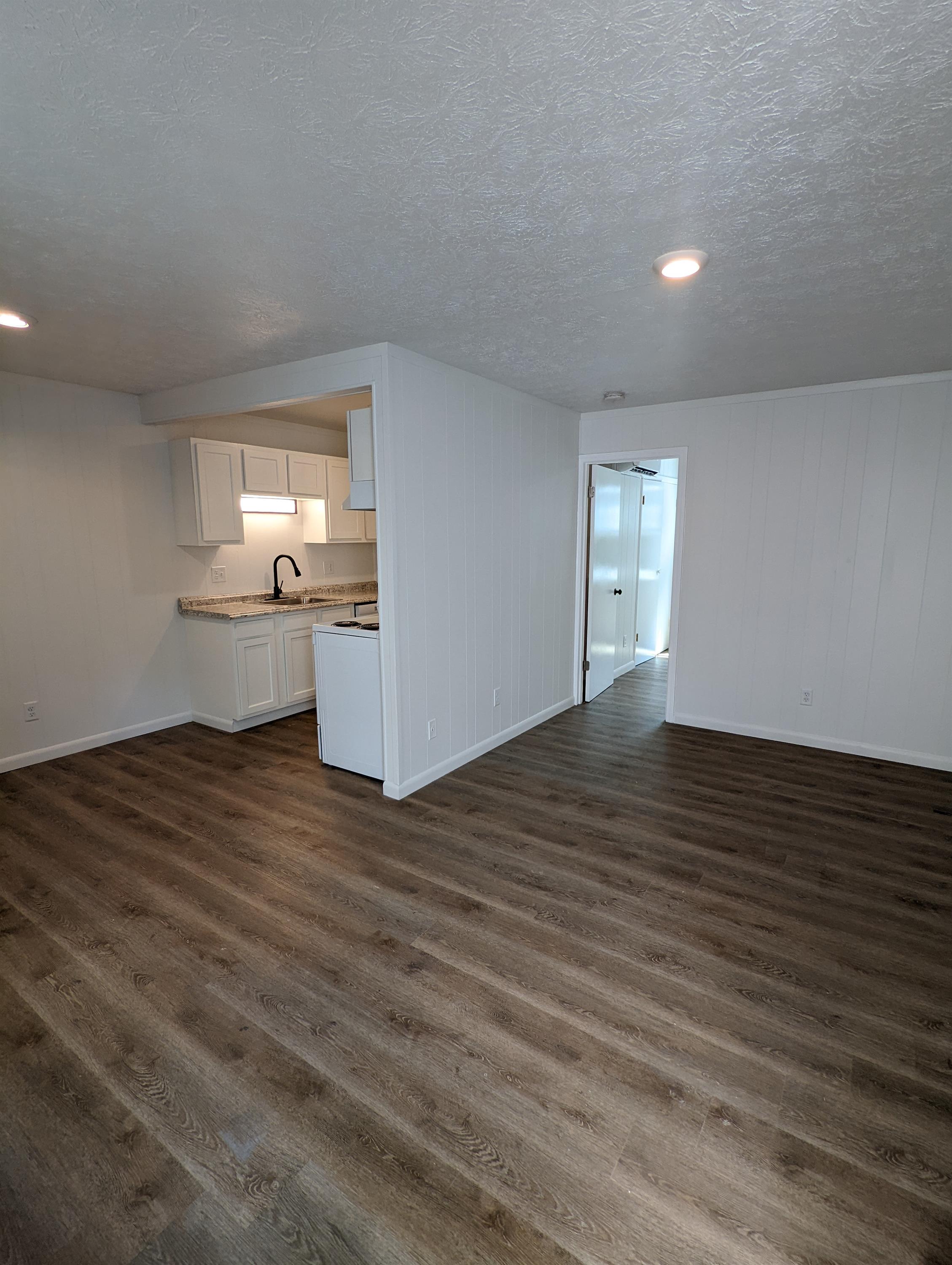 112 Becky Drive - 112
